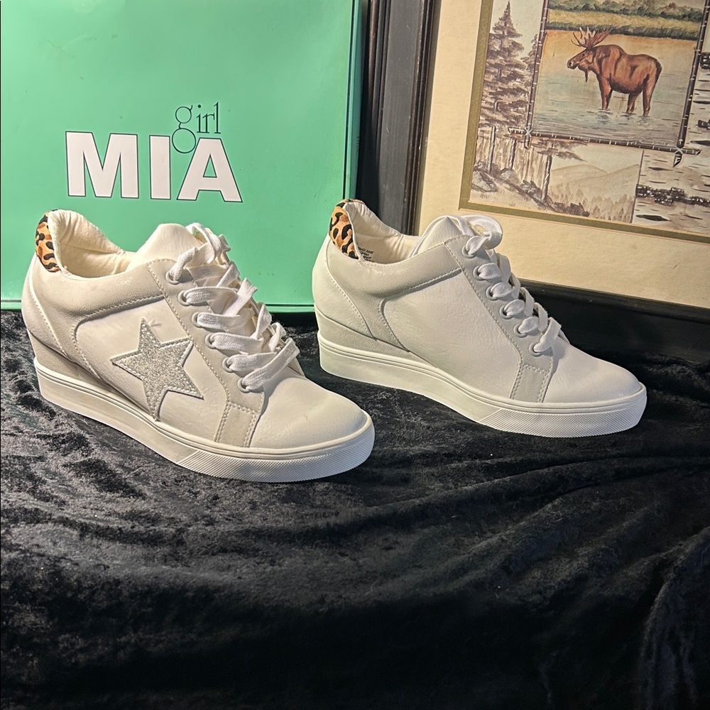 MIA White Sneakers with Star Detail